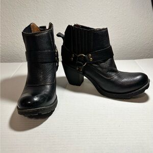 Bølo Women’s Black Leather Ring‎ Harness Block Heel Ankle Boots Y2k Goth Size 8